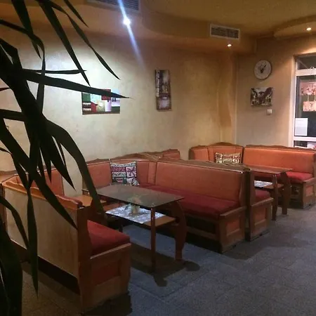 Family Centaur Hotel